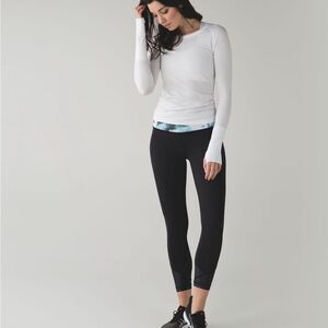 Lululemon Pace Queen Black Blooming Pixie Aquamarine Legging Size 2